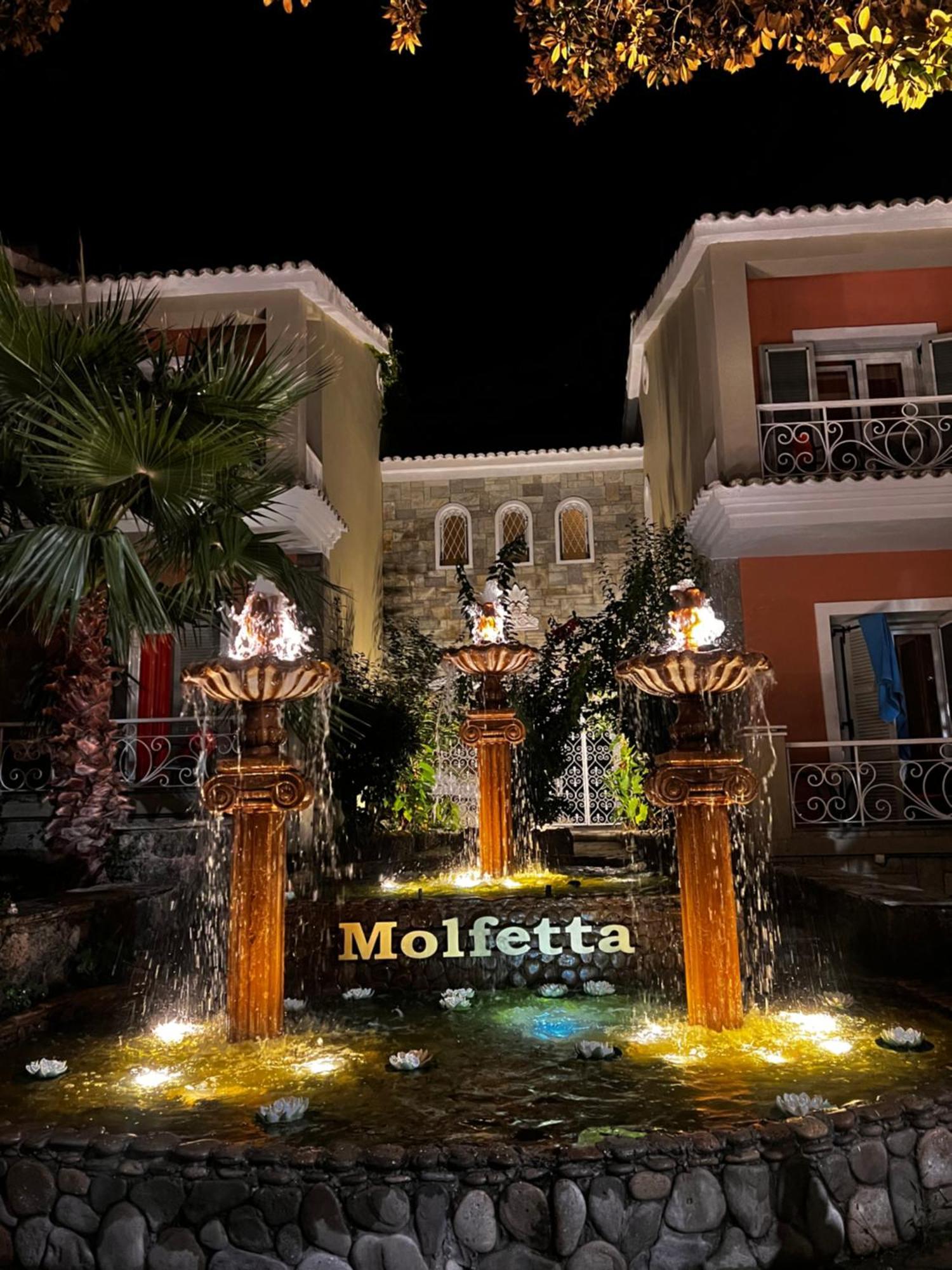 Molfetta Beach Hotel กูเวีย ภายนอก รูปภาพ